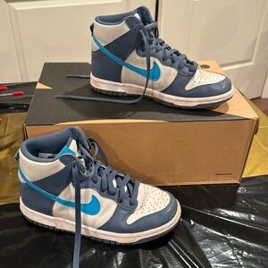 Boys Nike High Tops Size 4.5Y